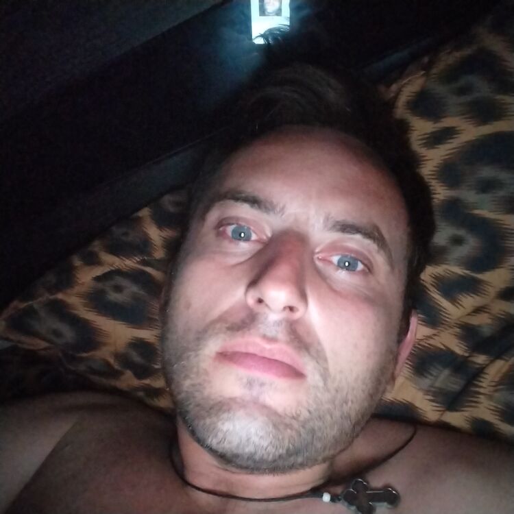  52800946  , 40 ,    