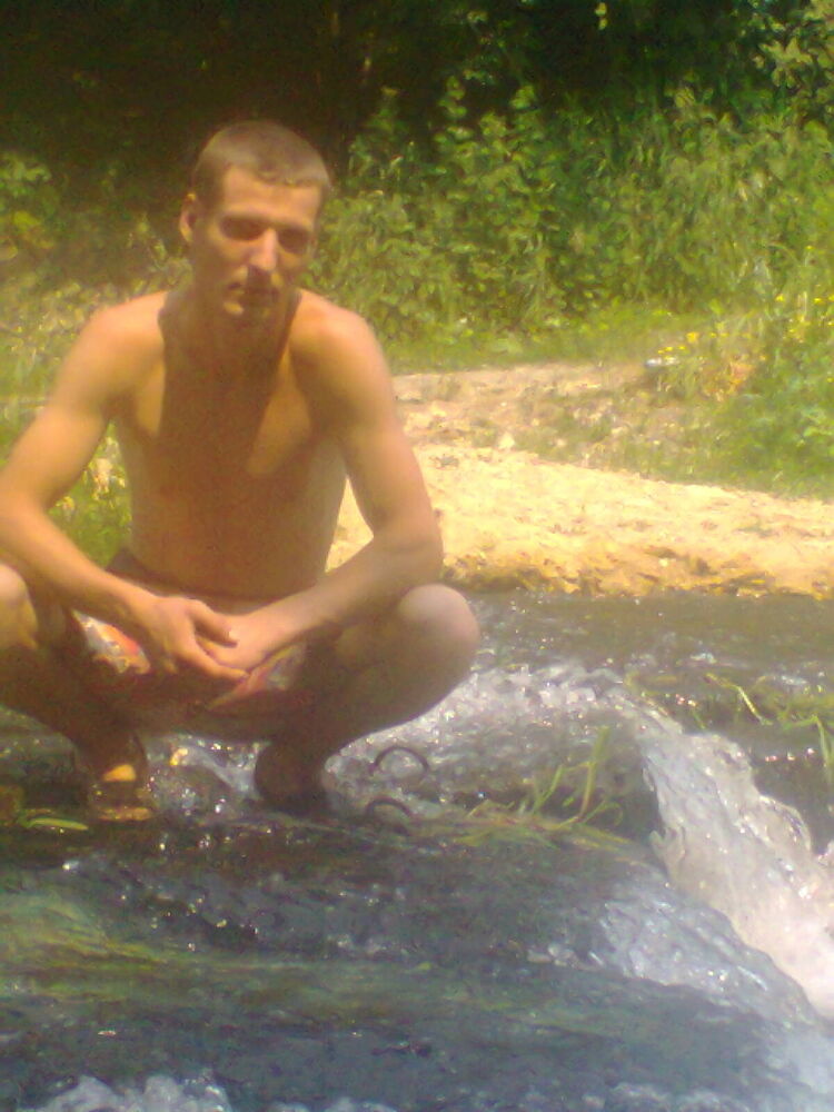  6883866  , 32 ,    