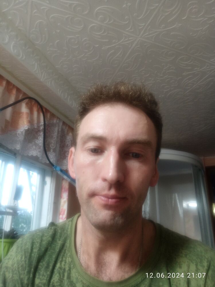  43903976  , 39 ,    