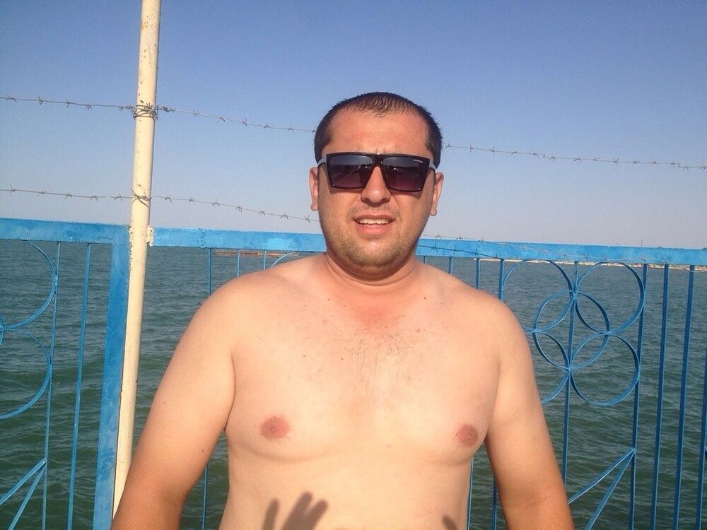  ,   Ruslan, 42 ,     , c 