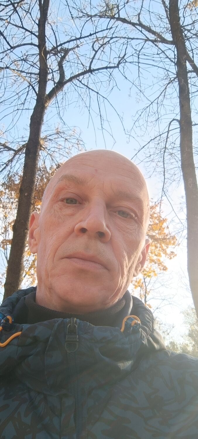  47172366  , 52 ,    