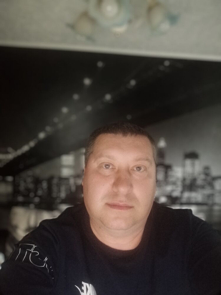  52867946  , 42 ,    