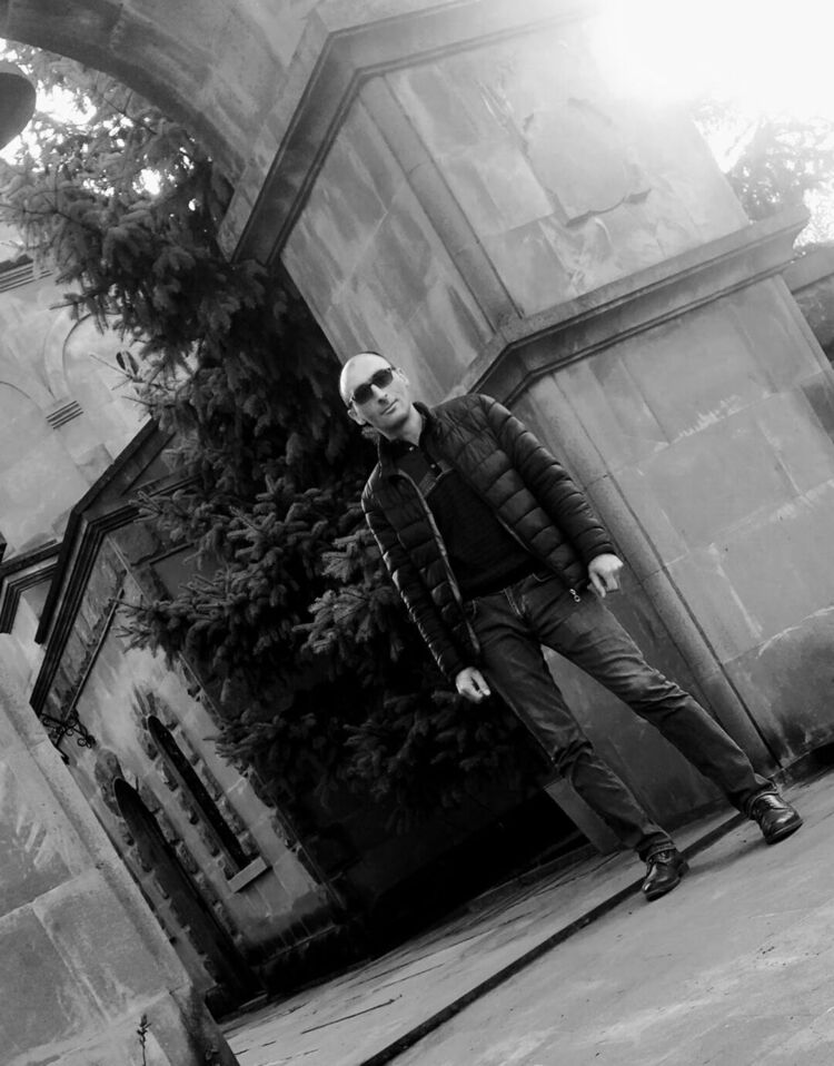 ���� 23329886 ������� �����, 43 ����, ���� ���������� � �������