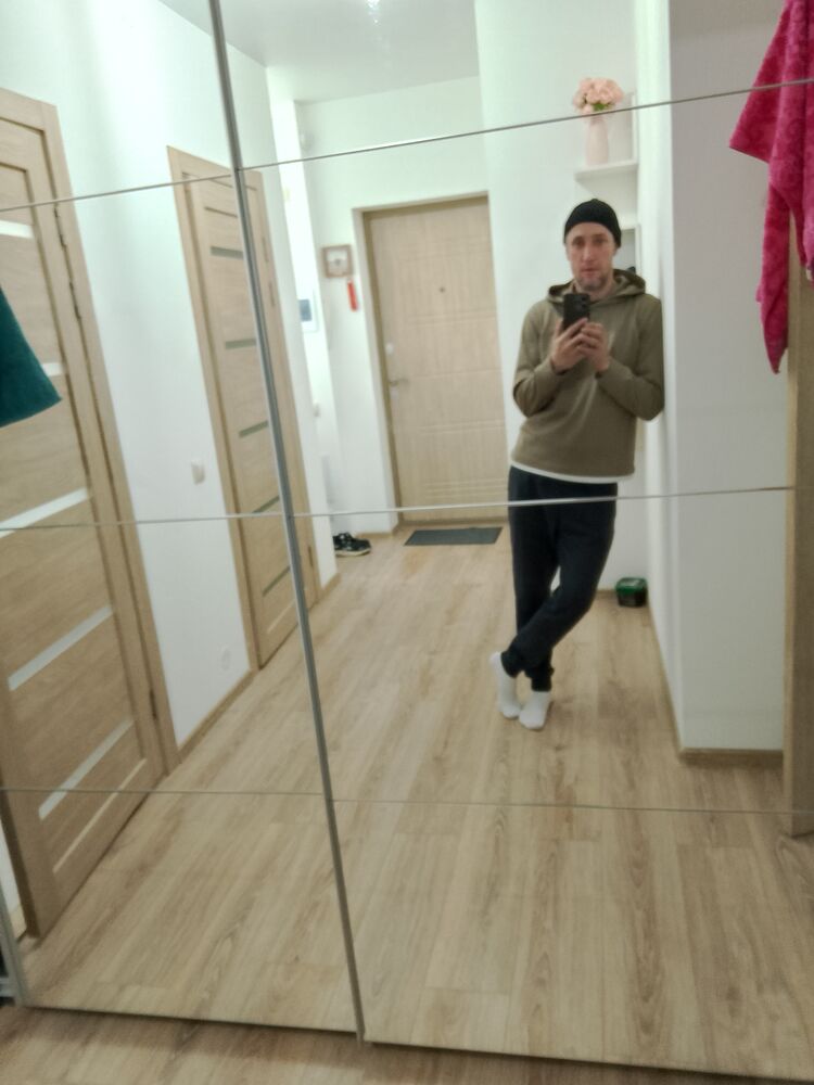  47748456  Aleksandr, 39 ,    