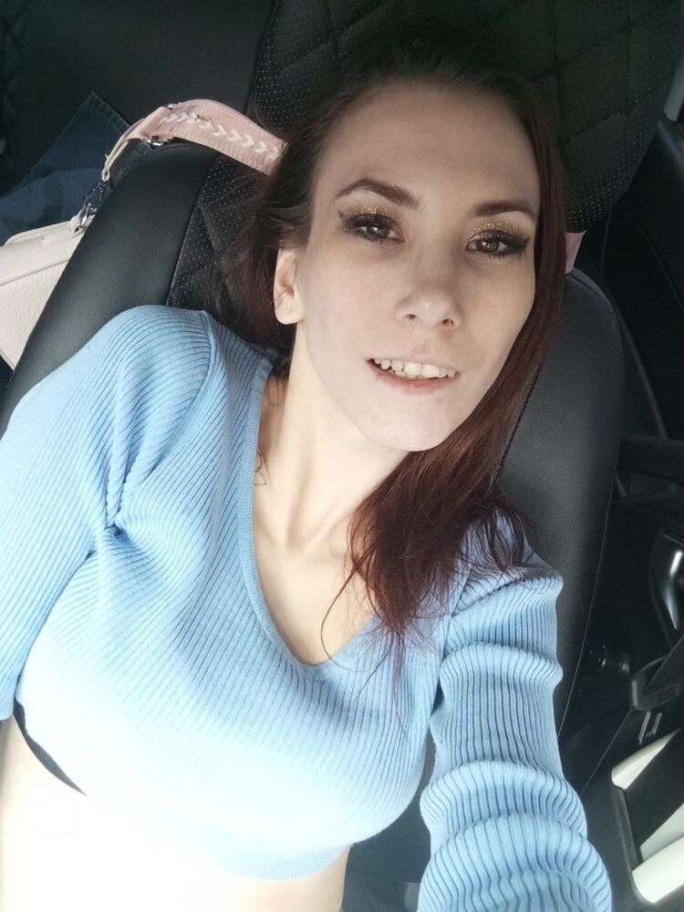  45919186  Vika, 25 ,    
