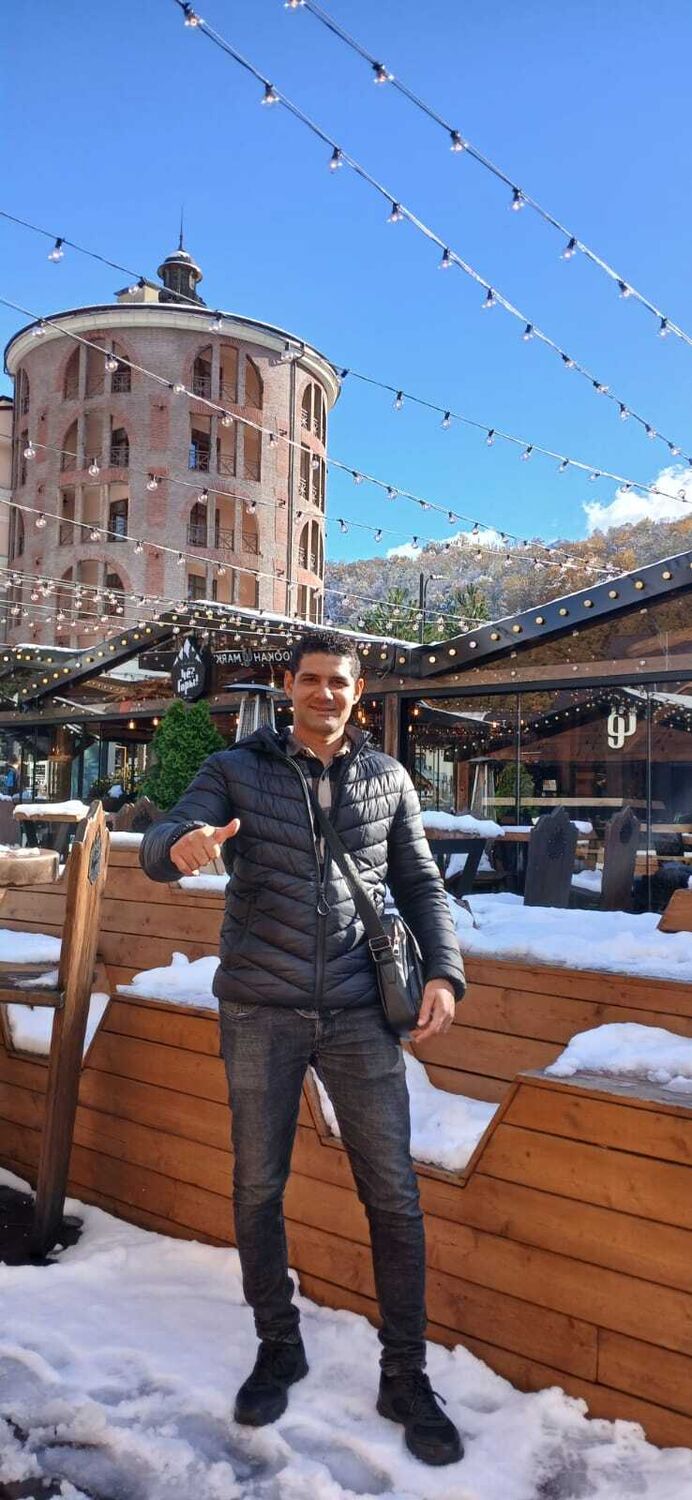  47869256  Ahmed, 32 ,    