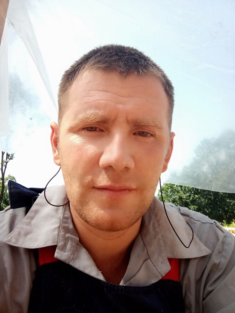  -,   , 37 ,   ,   