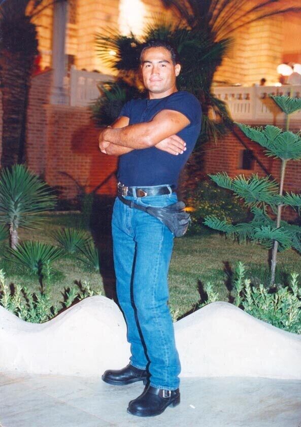  20369786  Ahmet, 49 ,    
