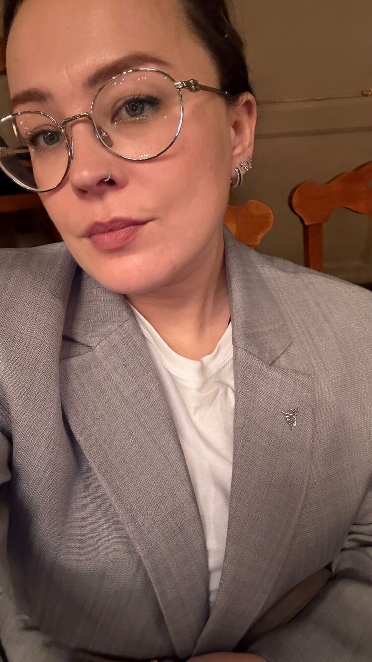  54557106  Iloverussia, 38 ,    