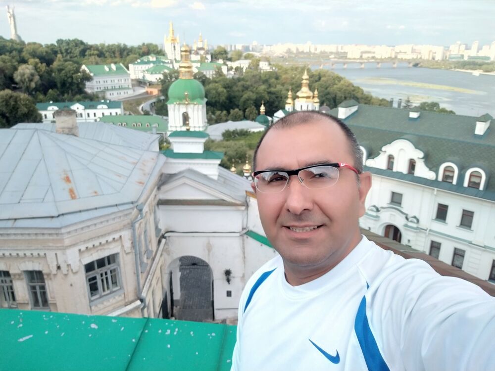 ���� 16695986 ������� John, 49 ���, ���� ���������� � �����