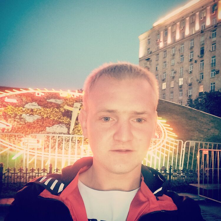  30440656  Nikolay, 29 ,    