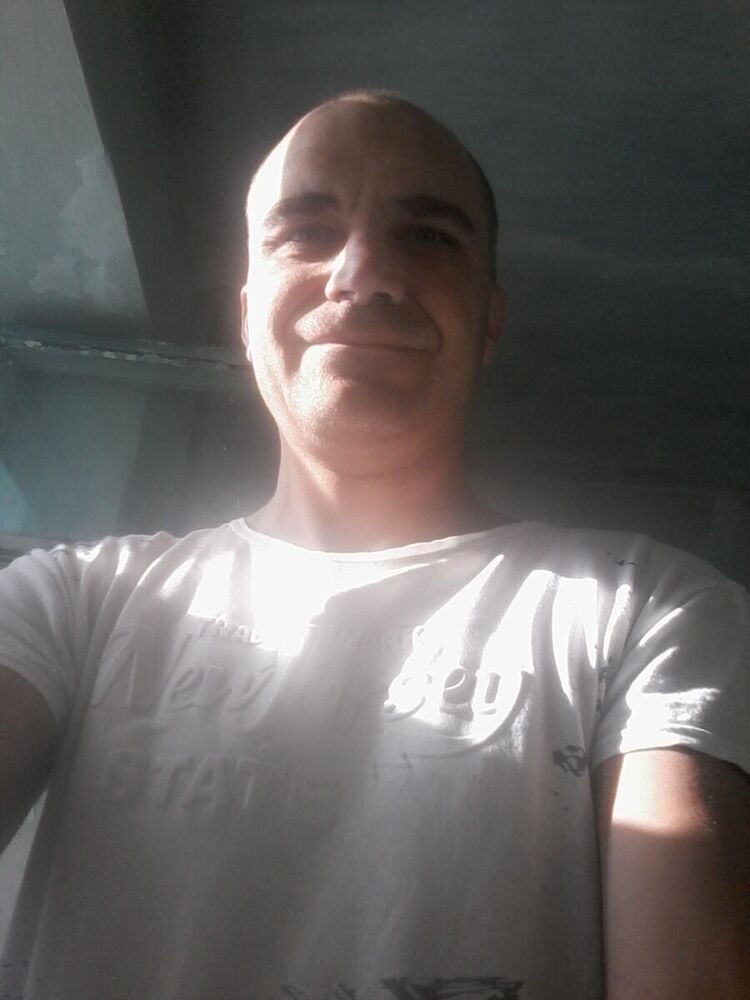  21709886  , 44 ,    