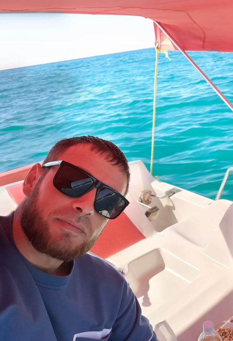  48235186  , 35 ,    