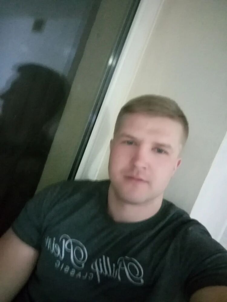  33180526  , 32 ,    -