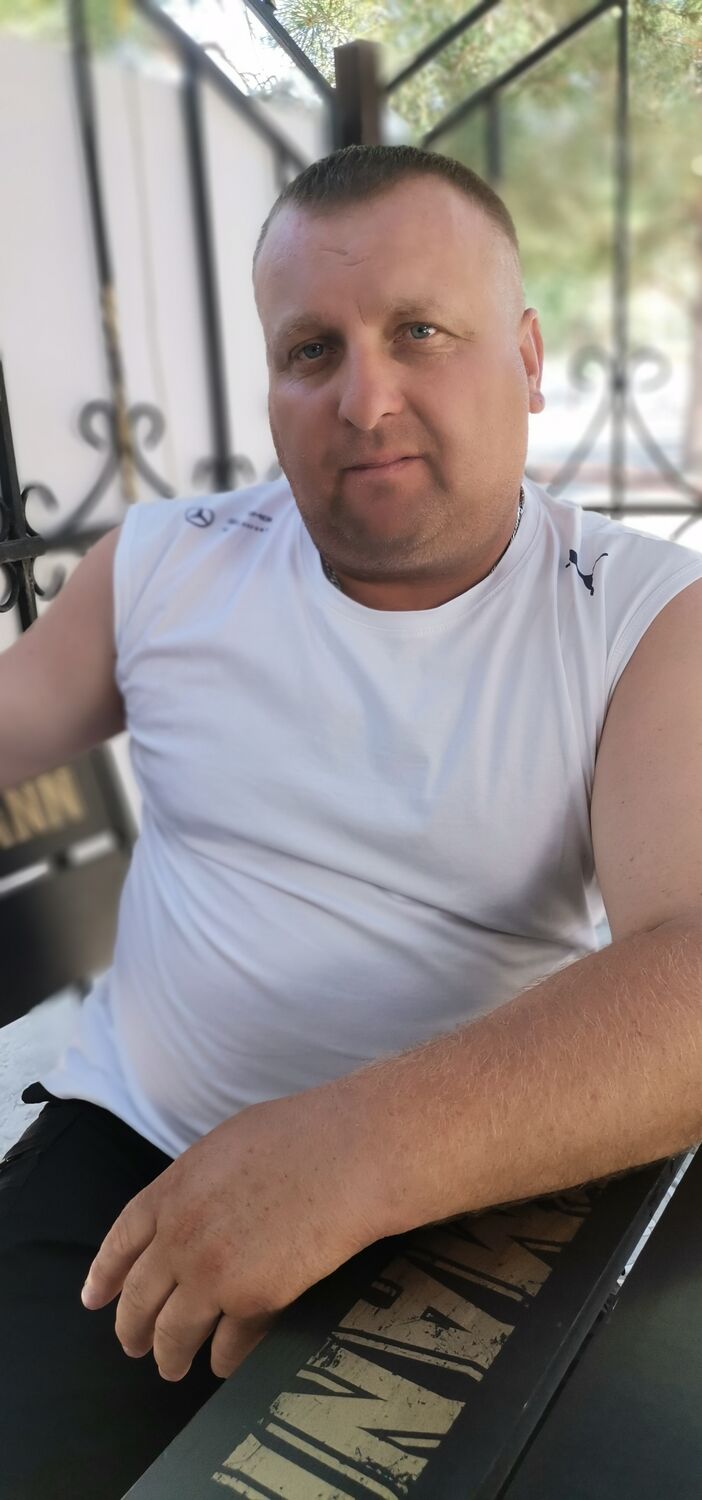  23293086  , 42 ,    