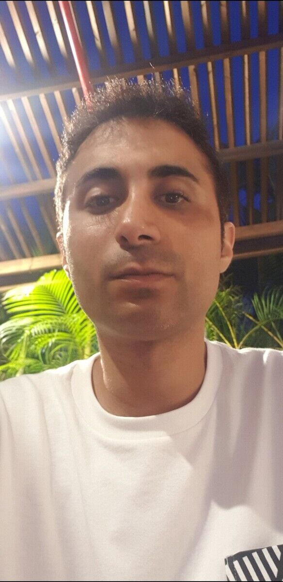  20959326  Avi, 39 ,    King George