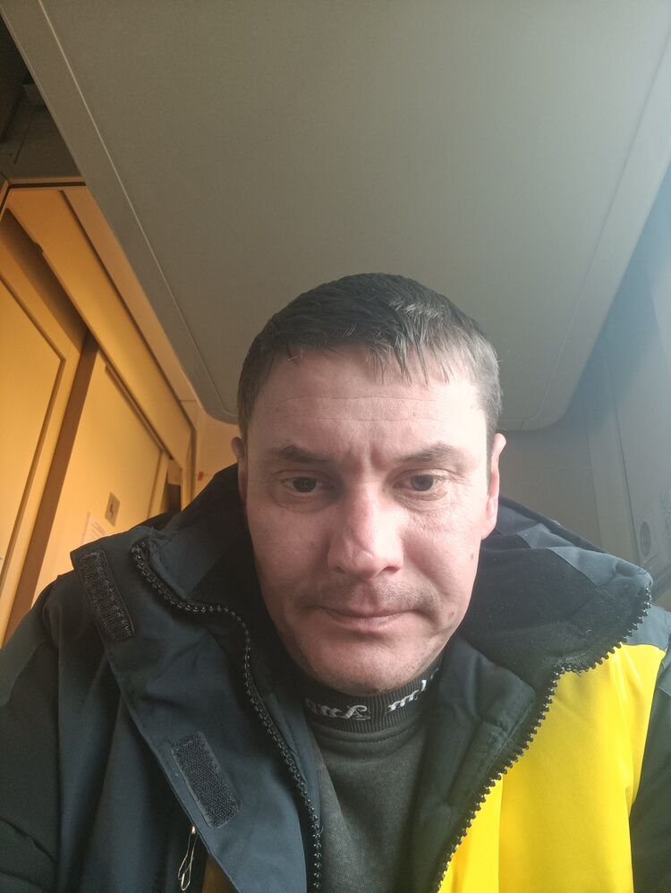  41969476  , 35 ,    
