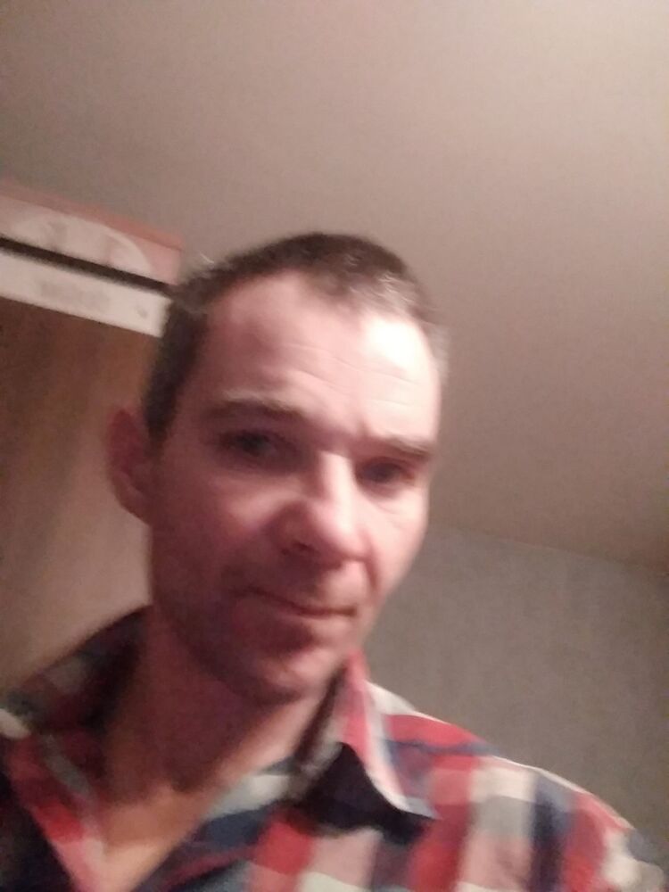  ,   Robert, 48 ,   