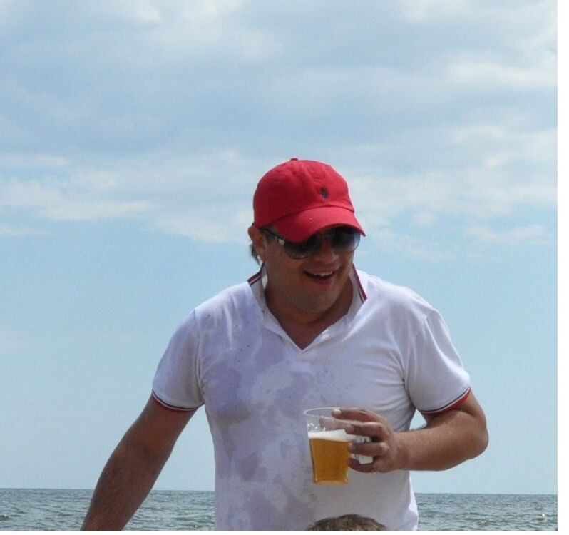  5558266  Vlad, 40 ,    