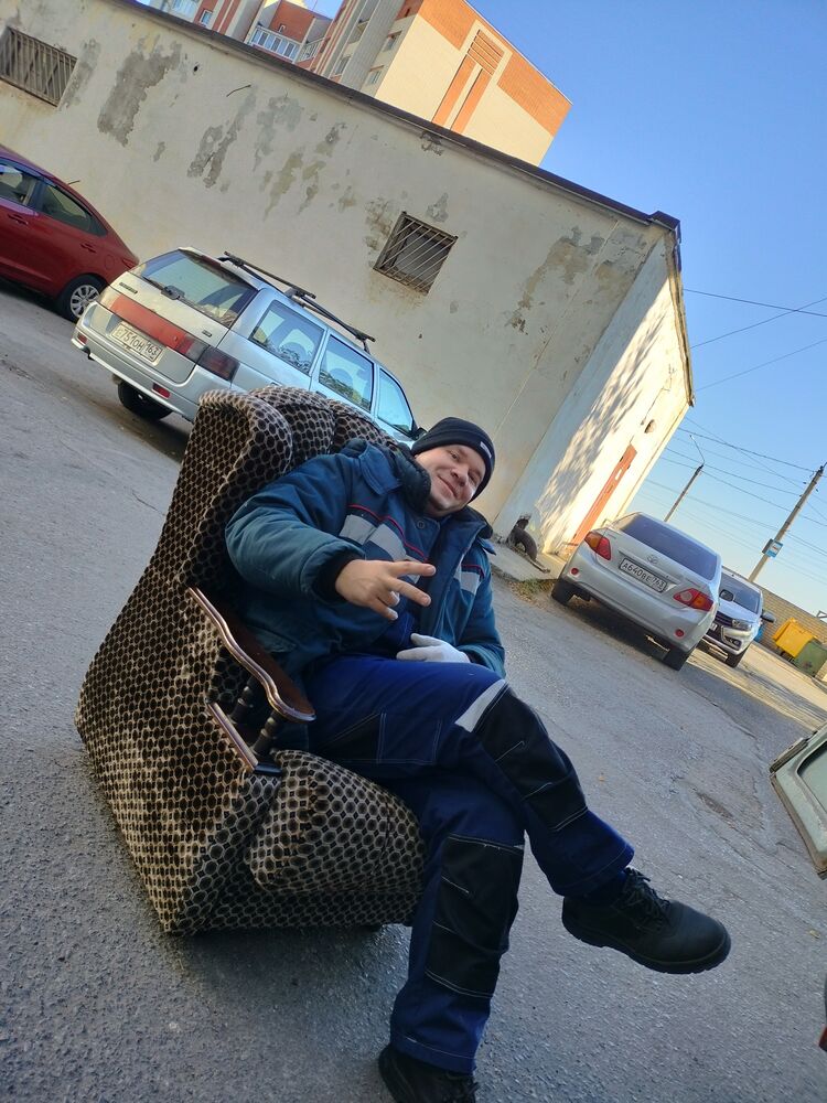  46903966  , 38 ,    