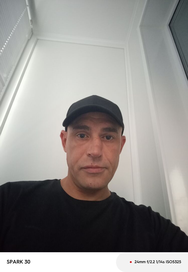  53373436  Tatarin, 39 ,    -