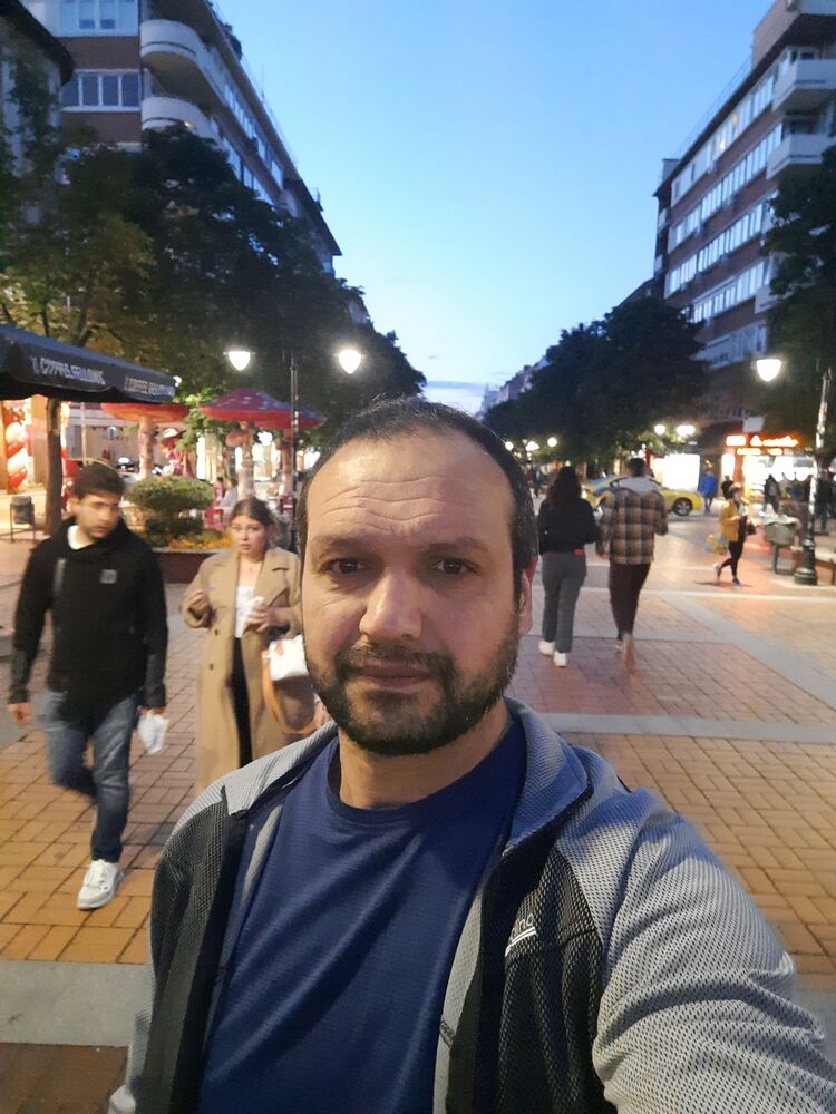  43439876  , 44 ,    