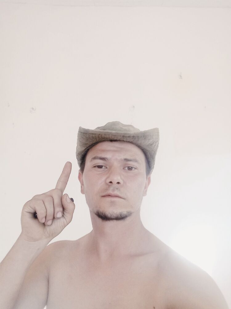  42538336  Timur, 28 ,    