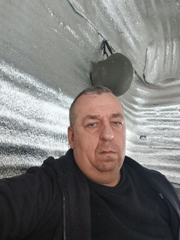  49688376  , 48 ,    
