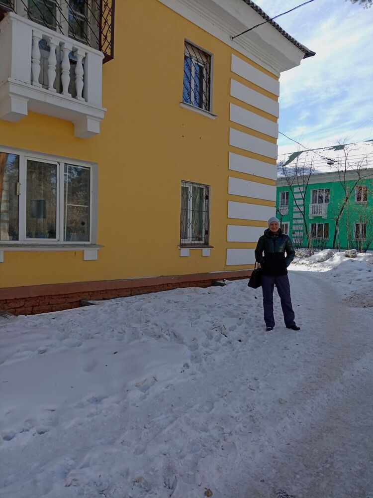  43063476  Lyuba, 35 ,    