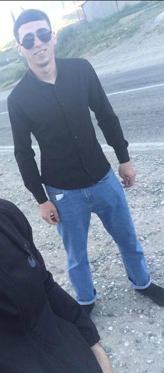  39561986   , 27 ,    