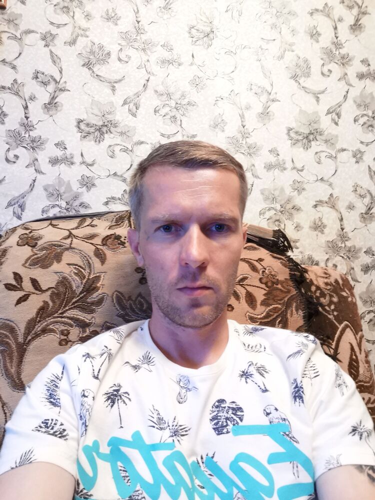  31067686  , 42 ,    