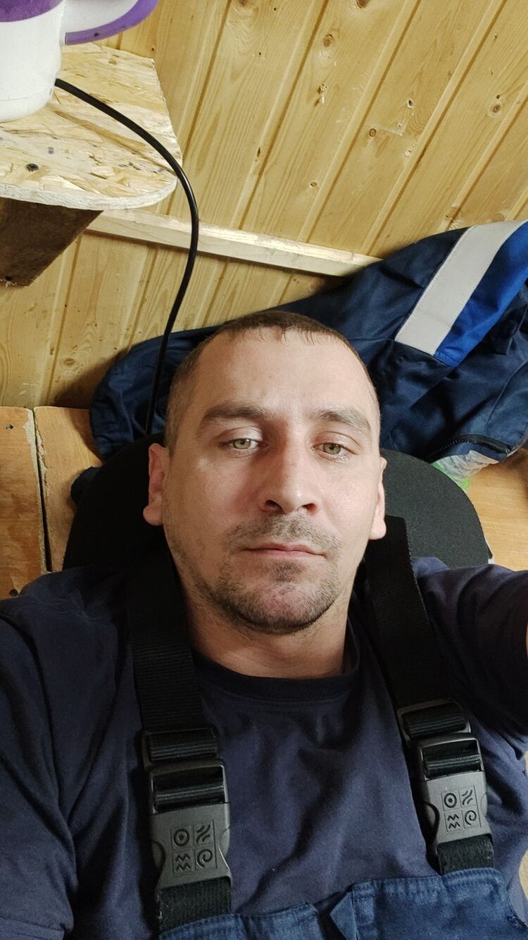  31921866  , 34 ,    