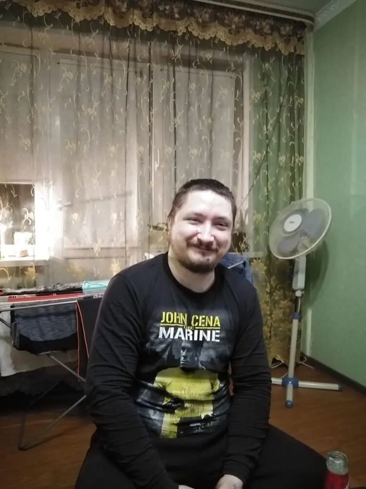  ,   Sergey, 37 ,   ,   , c , 