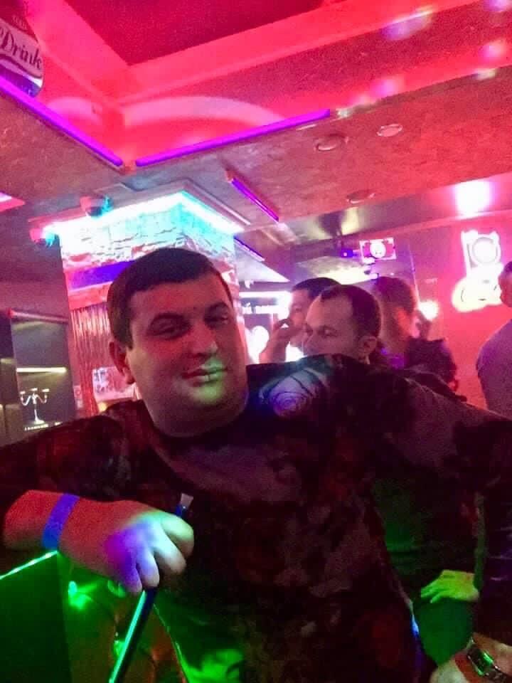  44126626  , 38 ,    