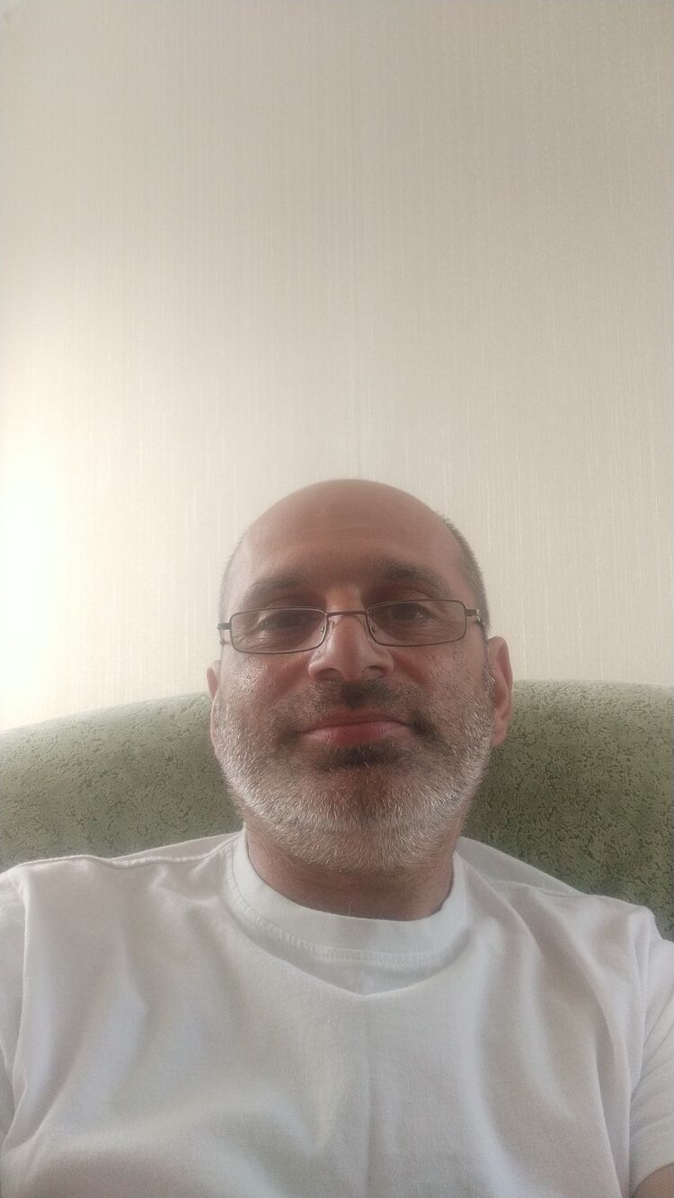  35605996  , 49 ,     