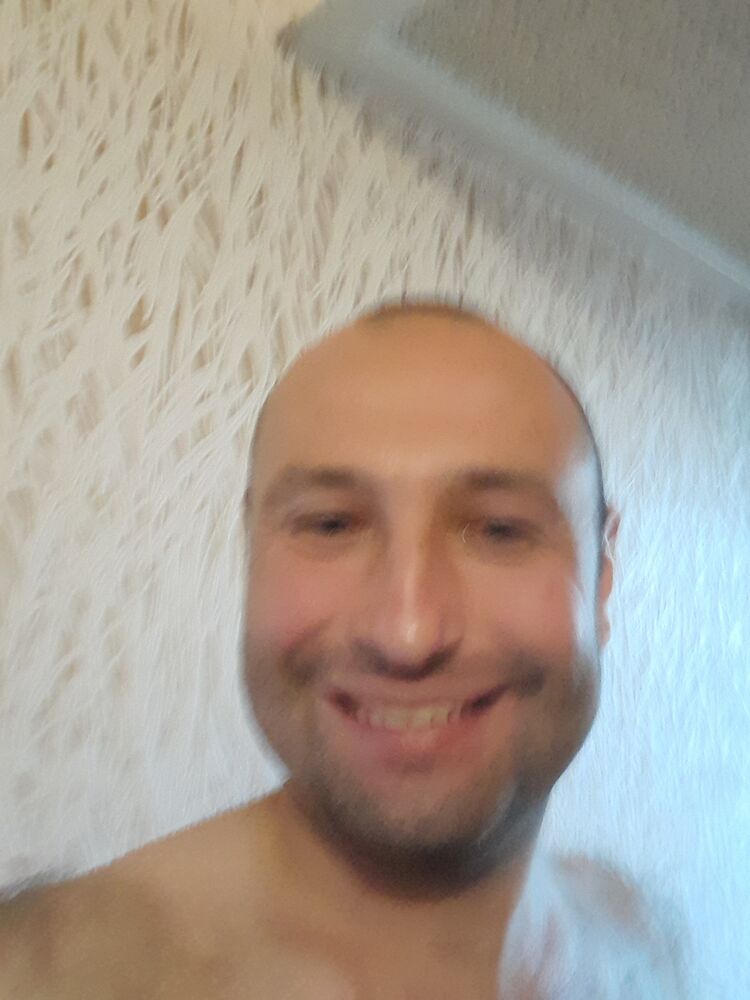  35632286  , 37 ,    