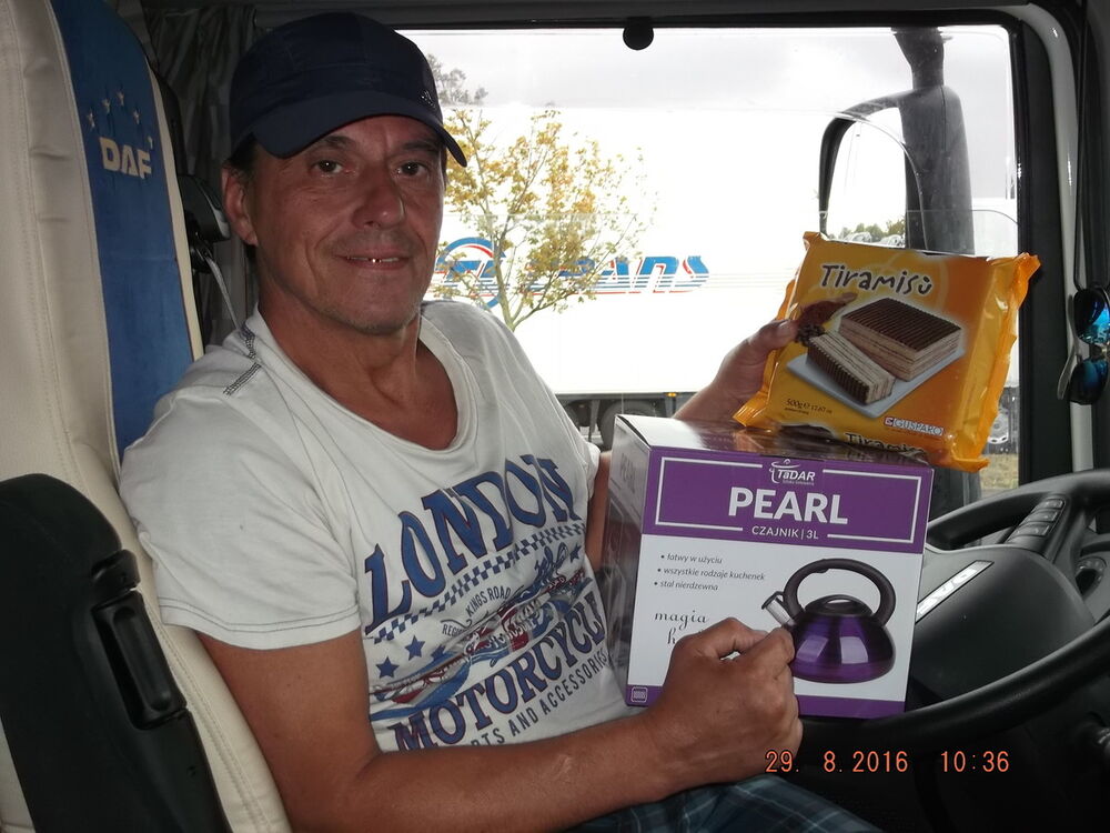  ,   Alex, 46 ,   