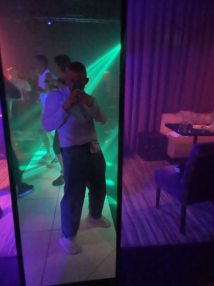  41668666  , 25 ,    