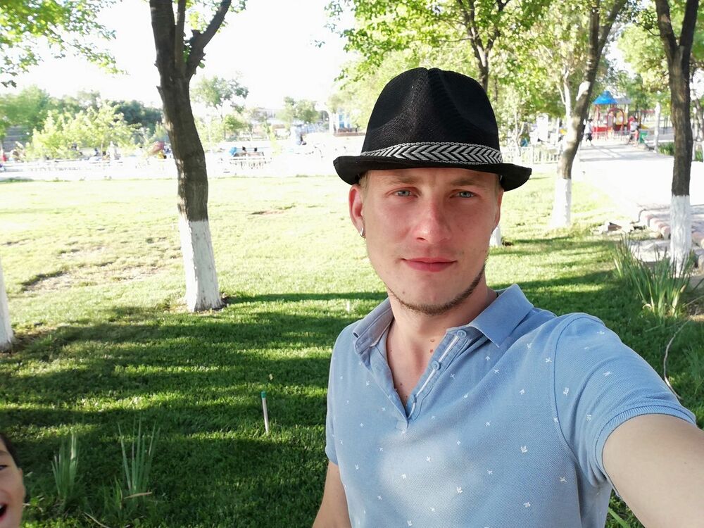  ,   Genrih, 29 ,   