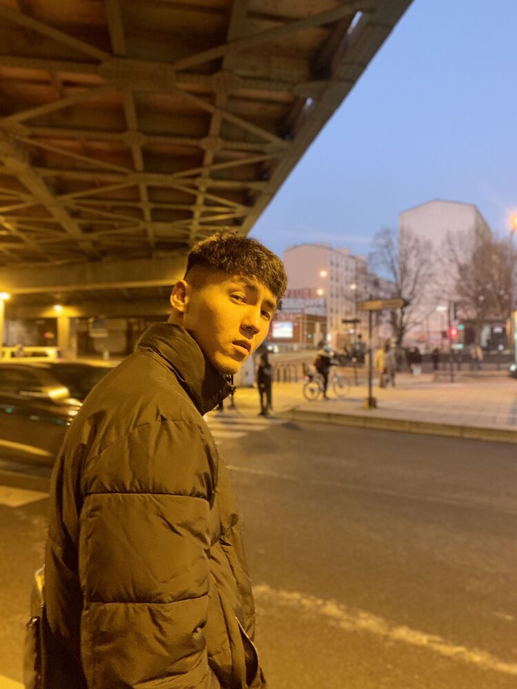  32516496  Nurmurat, 28 ,    Soho