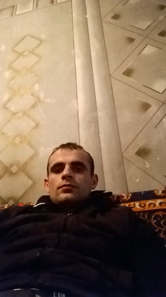  ,   Armen, 35 ,   ,   , c 