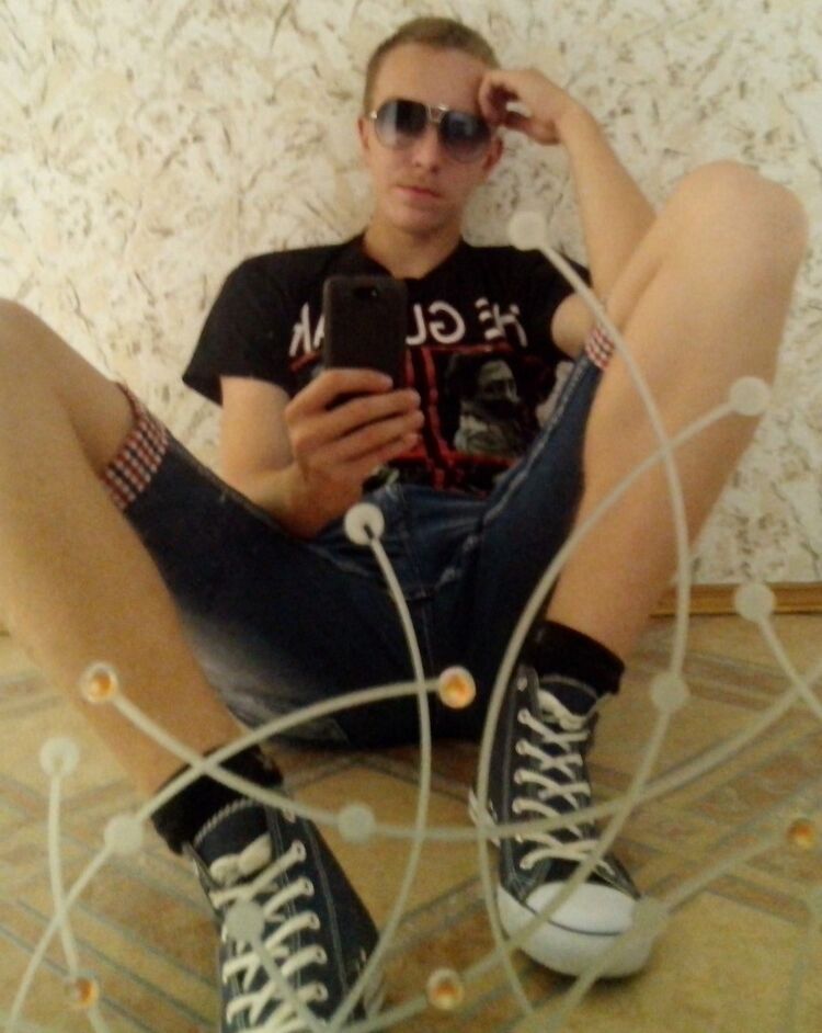  4569626  , 30 ,    