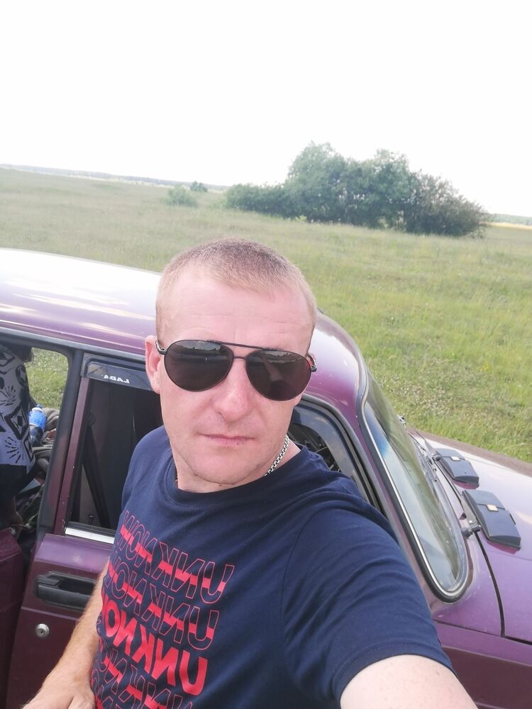  23604576  Andrey, 37 ,    