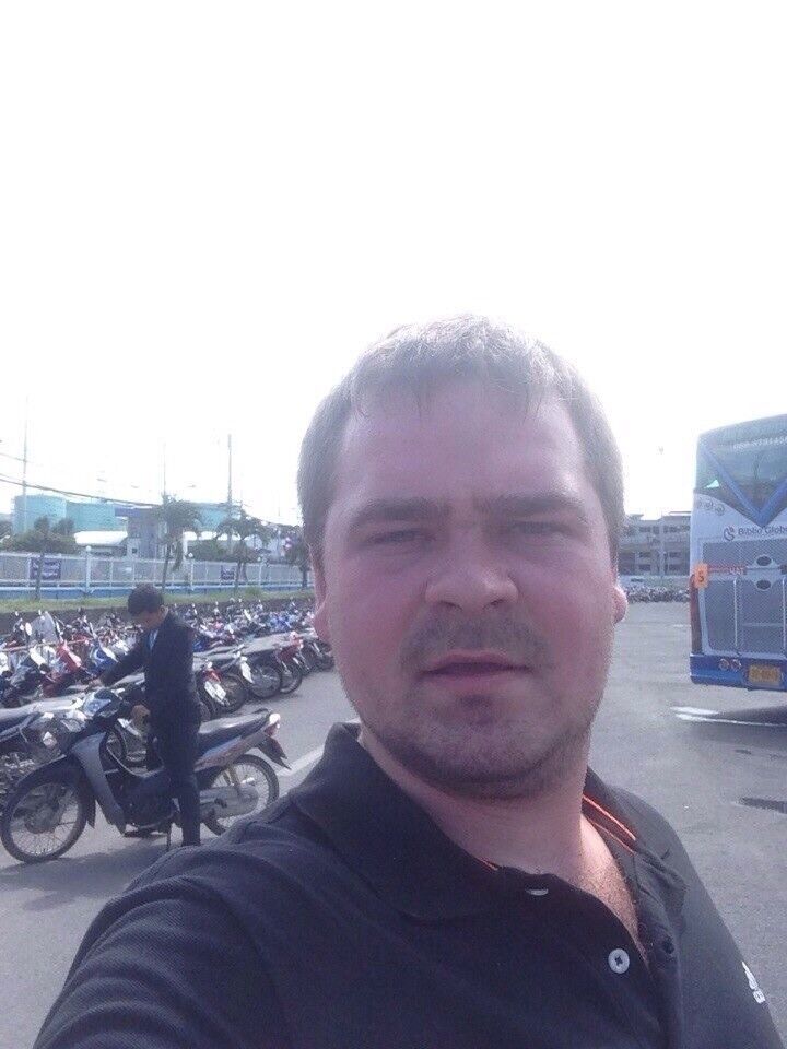  6030976  Alex, 36 ,    