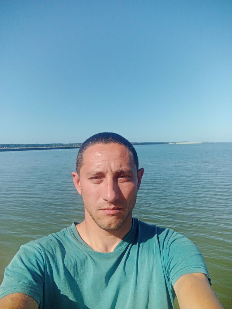  ,   Sergey, 34 ,   ,   