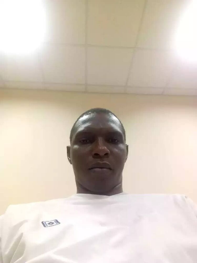  17088806  Alimou, 37 ,    