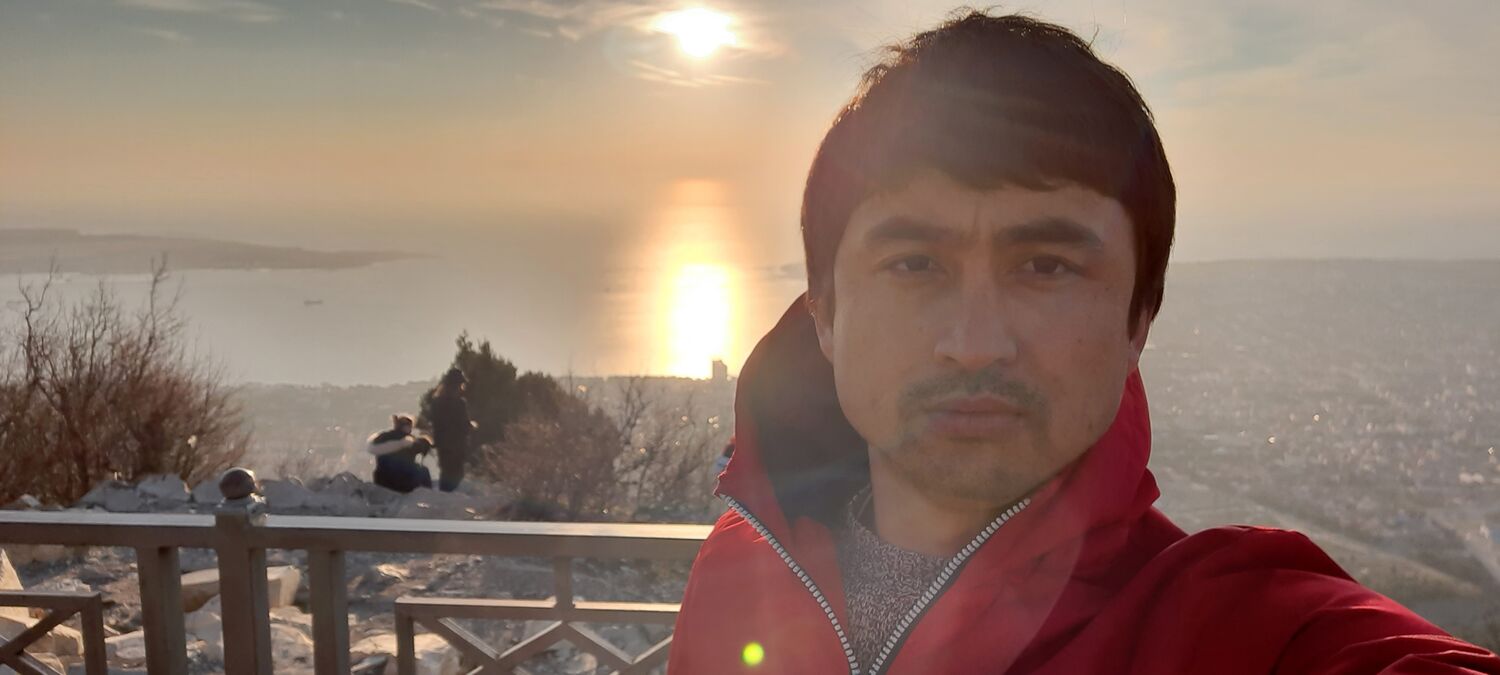  27514606  ARTUR, 35 ,    