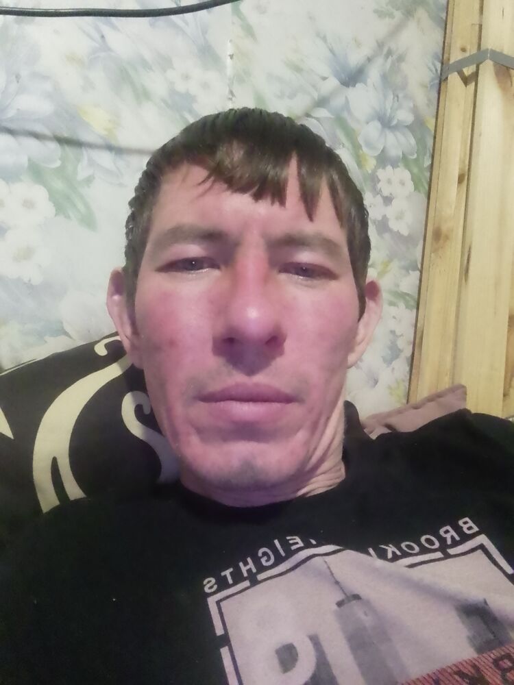  ,   Nikolay, 33 ,   ,   