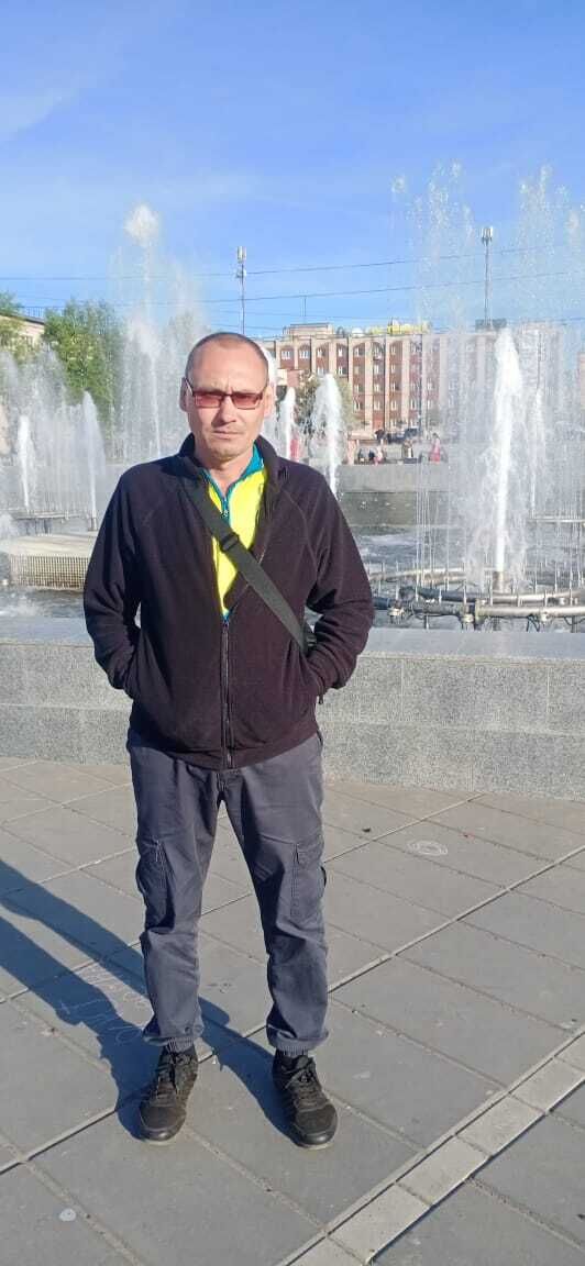  48221596  Dima, 42 ,    