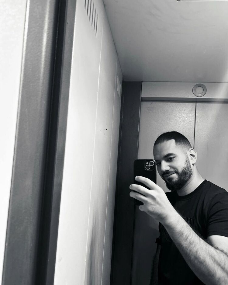  ,   , 28 ,   c 